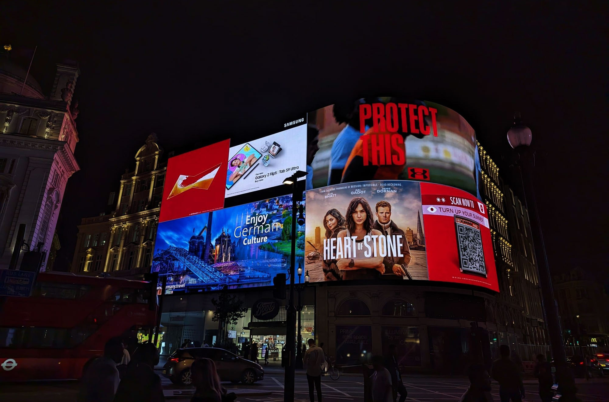 Picadilly Circus