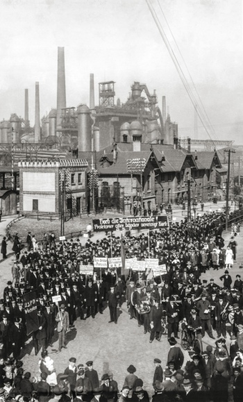 preview 1919 Erster Generalstreik 300dpi