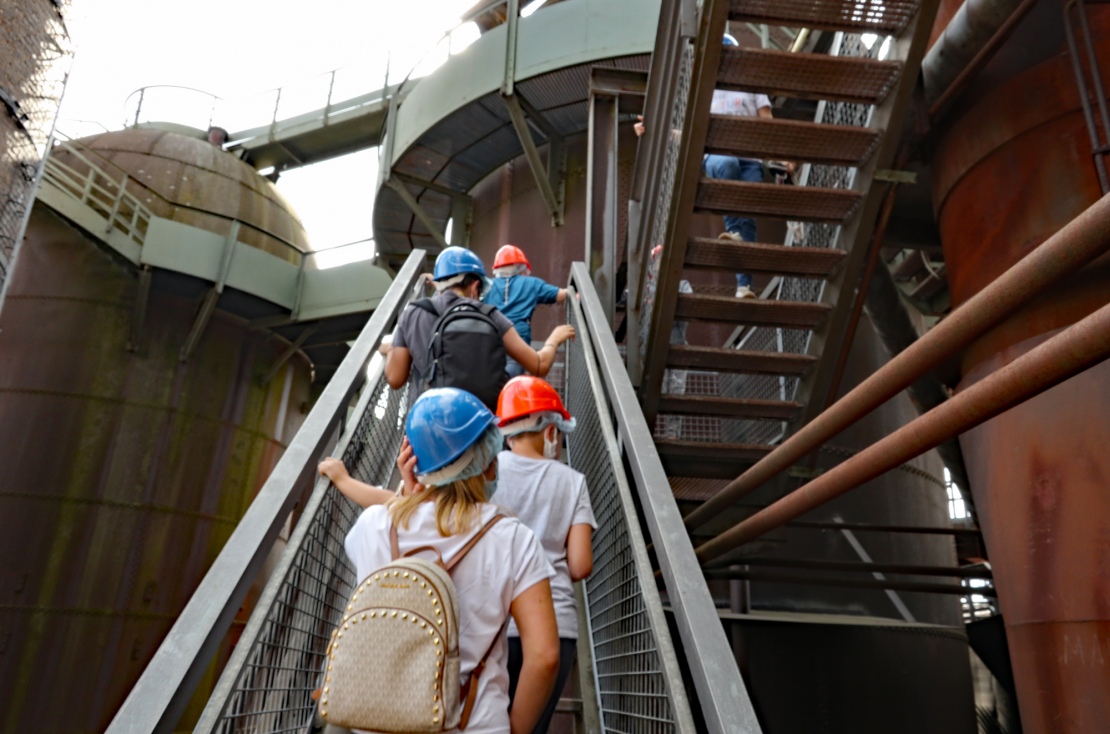 Kinderfuehung treppe