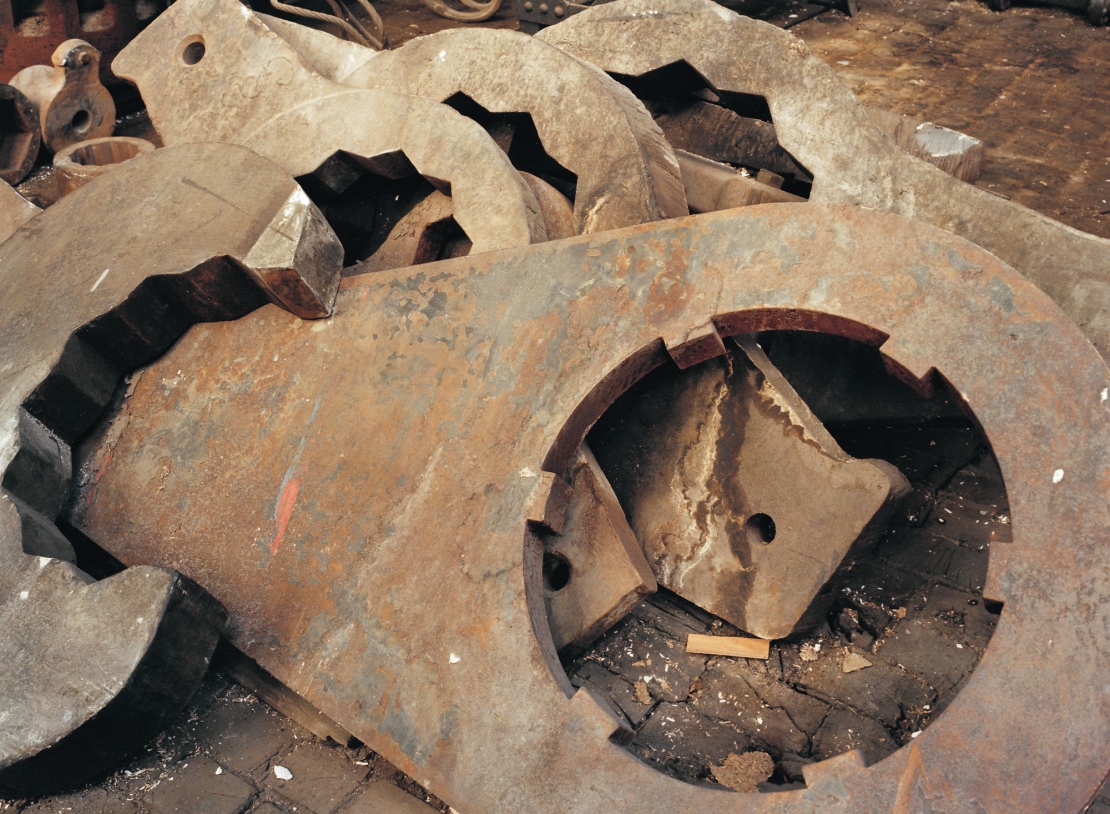 Die riesigen Schraubenschlüssel für die Gebläsemaschinen